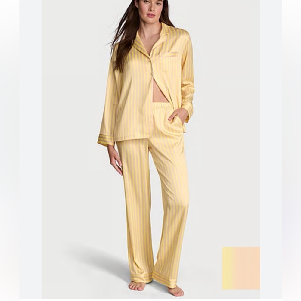 New! Victoria’s Secret iconic stripe satin Pajama Set marzipan nwot 54081